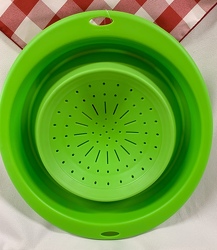 5 Qt Collapsible Colander from Clark Flower and Gift Shop in Clark, SD